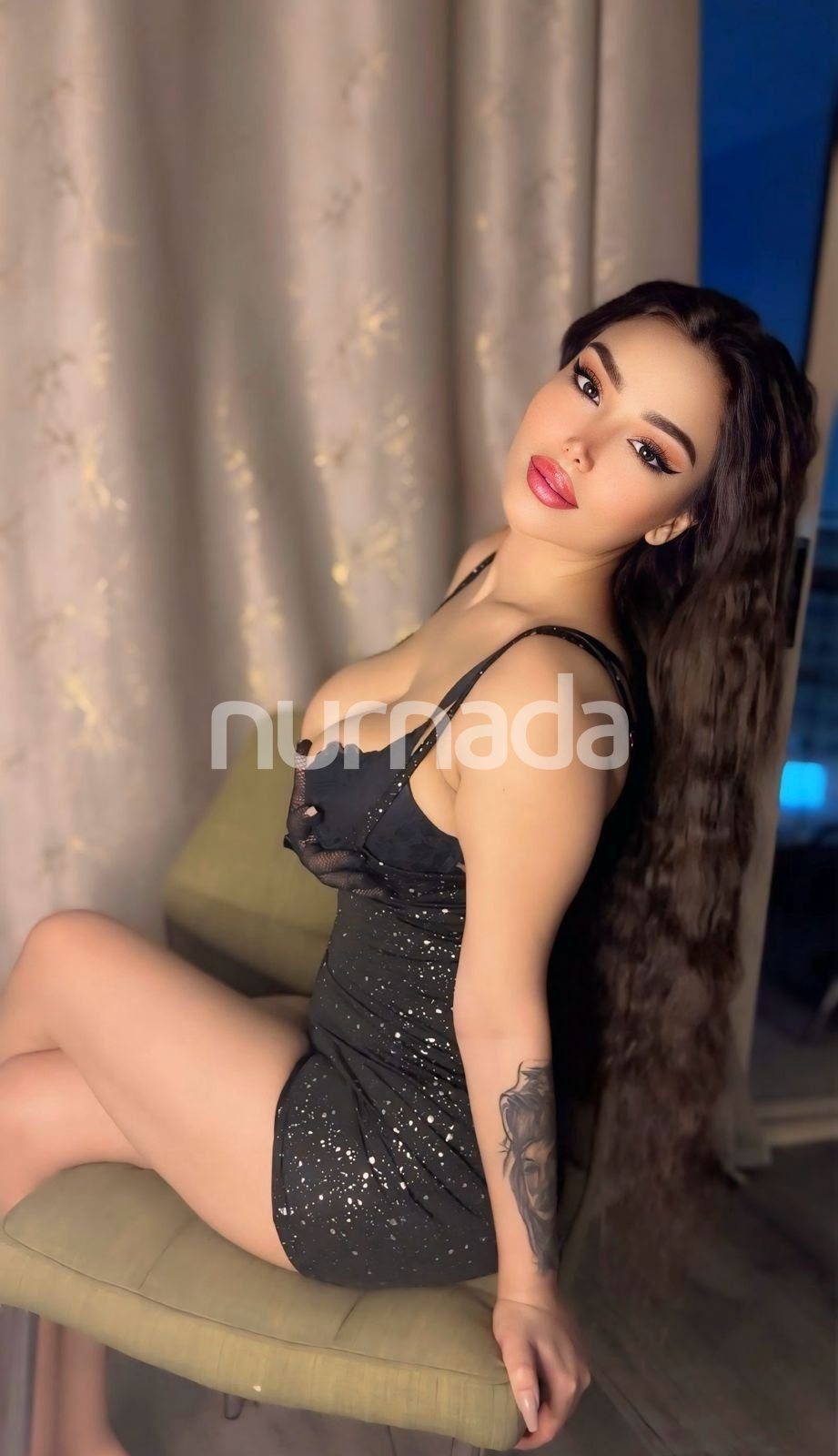 Mona